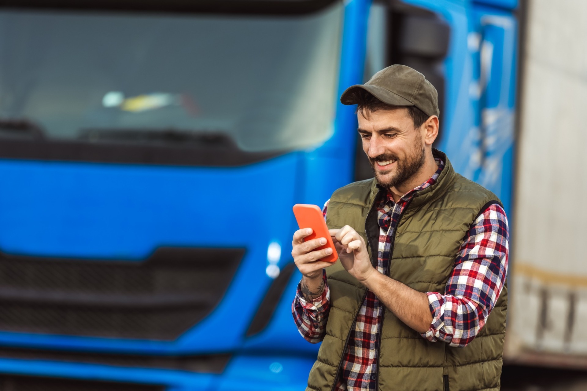Screens from the TransFollow logistics app